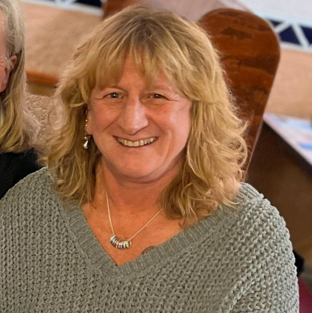 Meet your Posher, Angela